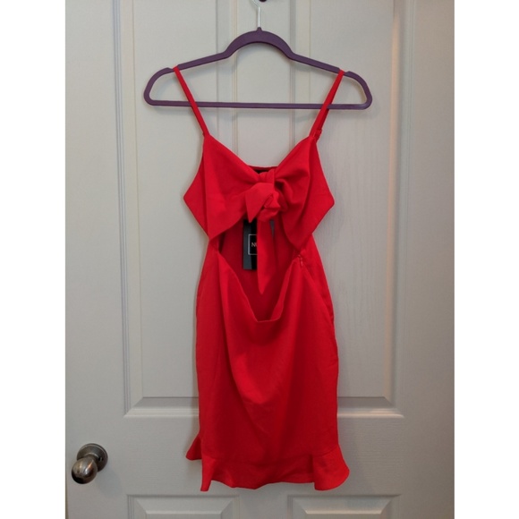 Nude Dresses & Skirts - ❣️Lady in red dress!❣️